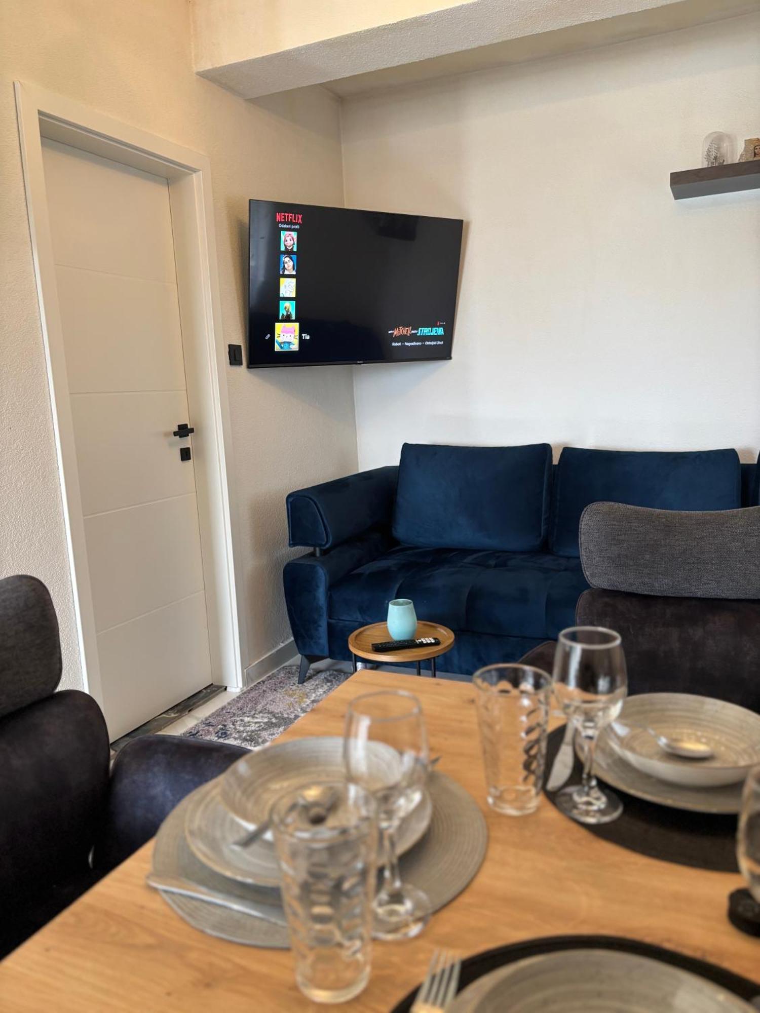 Apartment Sanja Senj  Bagian luar foto