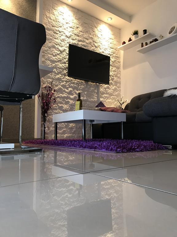 Apartment Sanja Senj  Bagian luar foto