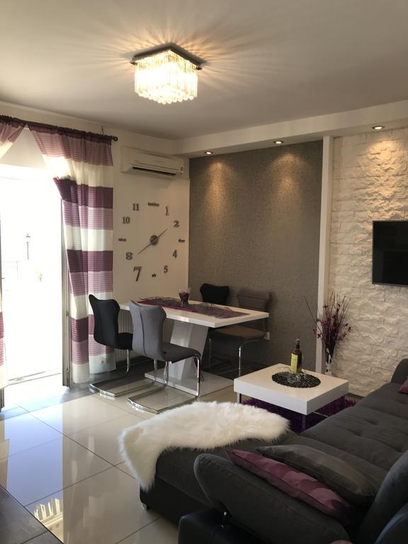 Apartment Sanja Senj  Bagian luar foto