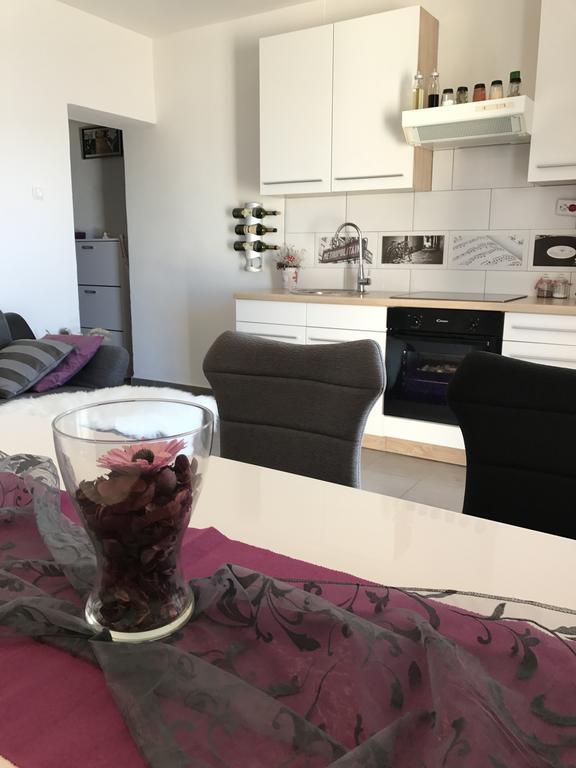 Apartment Sanja Senj  Bagian luar foto
